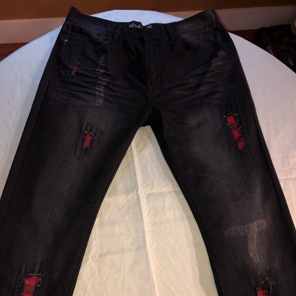 Brand New distressed slim jeans - Picture 1 of 5